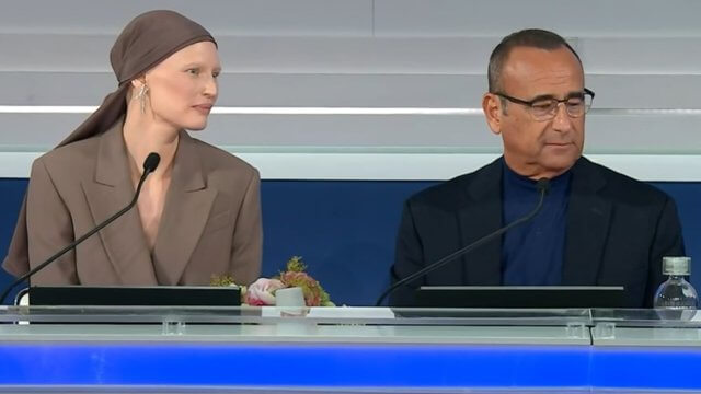 Bianca Balti e Carlo Conti, conferenza stampa sanremo 2025