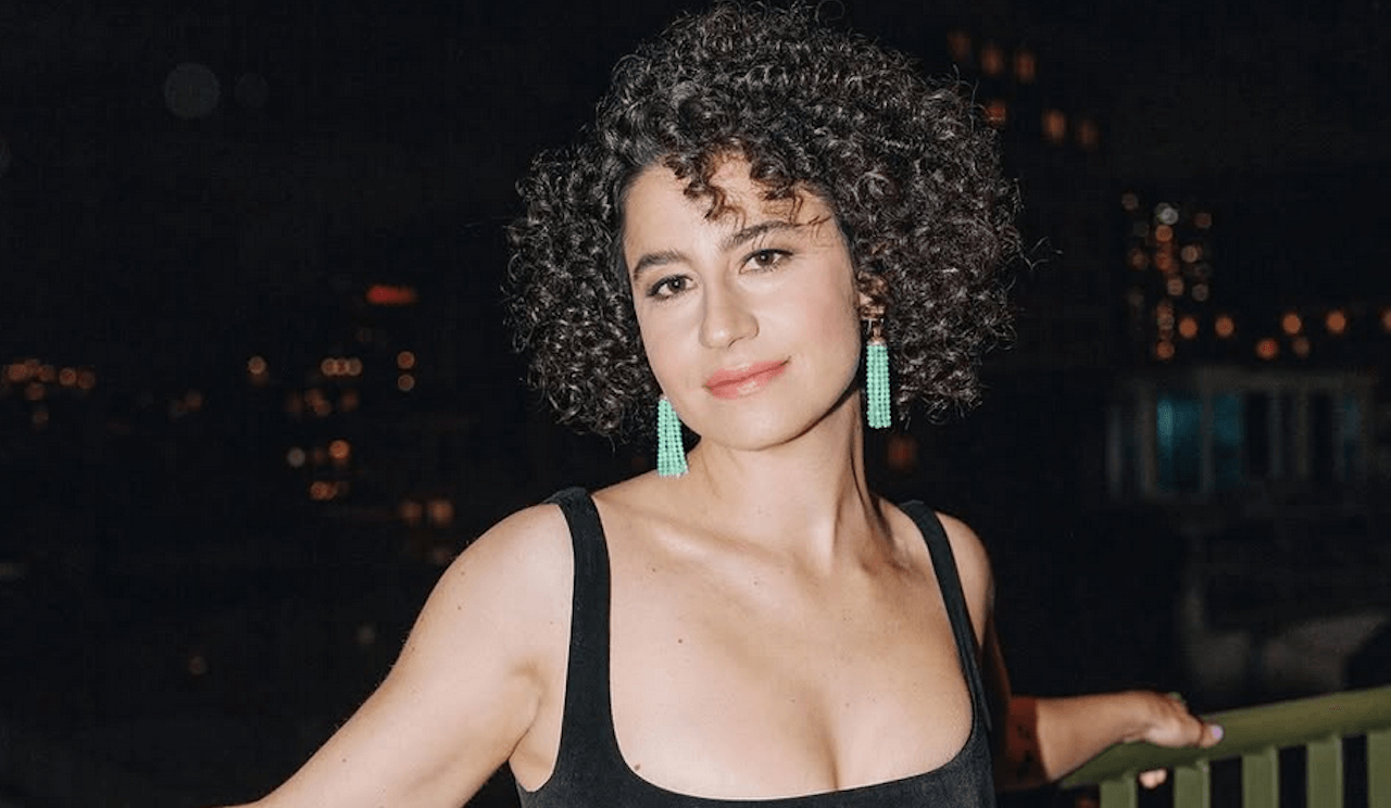 Ilana Glazer annuncia una nuova serie in stile Sex and the City sull’amicizia tra donne etero e uomini gay