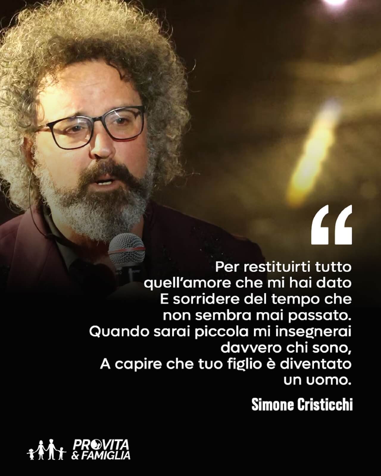 Simone Cristicchi tra ProVita e il no di Amadeus: "Lo ringrazio, nei suoi Sanremo sarei stato a disagio e fuori luogo" - PRo Vita e Cristicchi - Gay.it