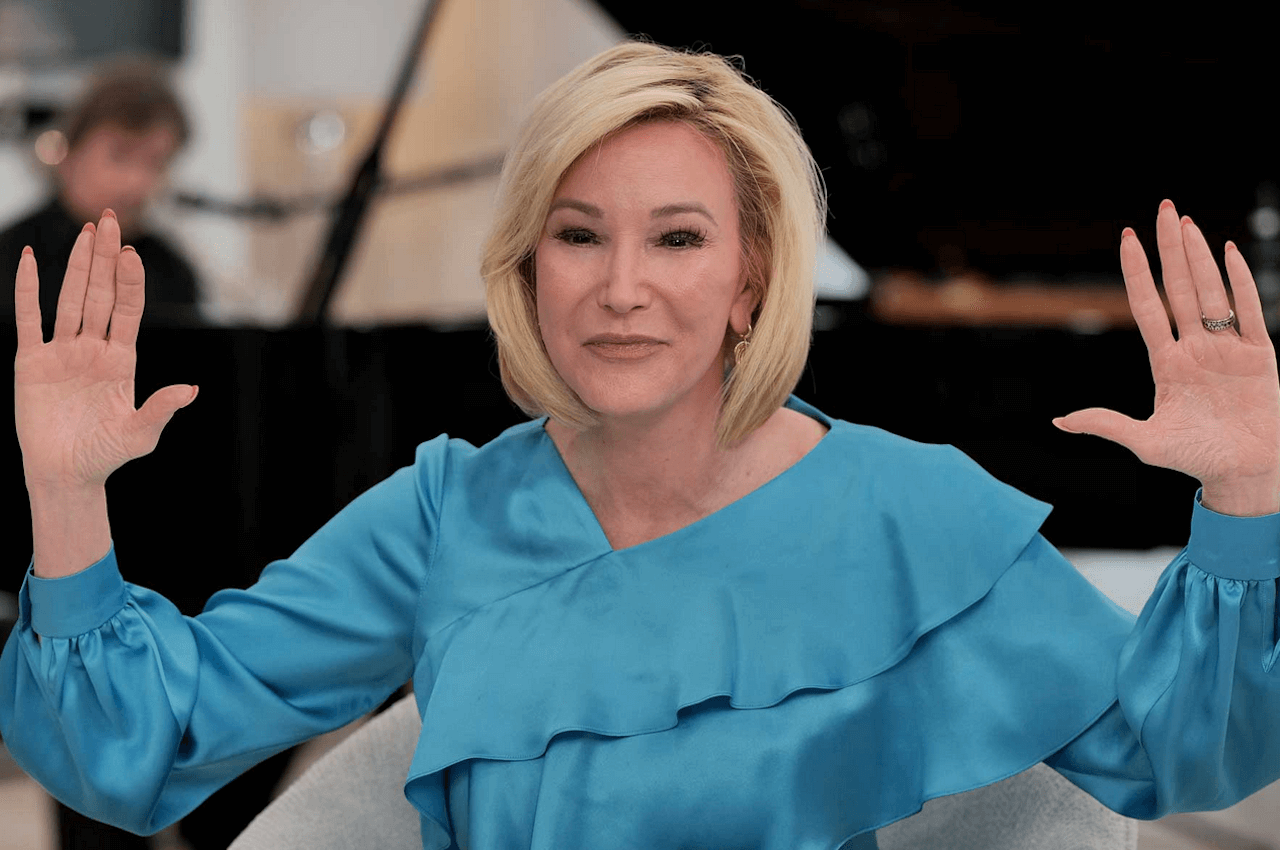 Paula White, chi è e cosa ha detto della comunità LGBT la teologa di Trump a capo dell'ufficio della Fede della Casa Bianca? - Paula White - Gay.it
