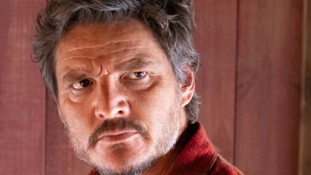 Pedro Pascal replica magnificamente agli utenti transfobici su Instagram - Pedro Pascal - Gay.it