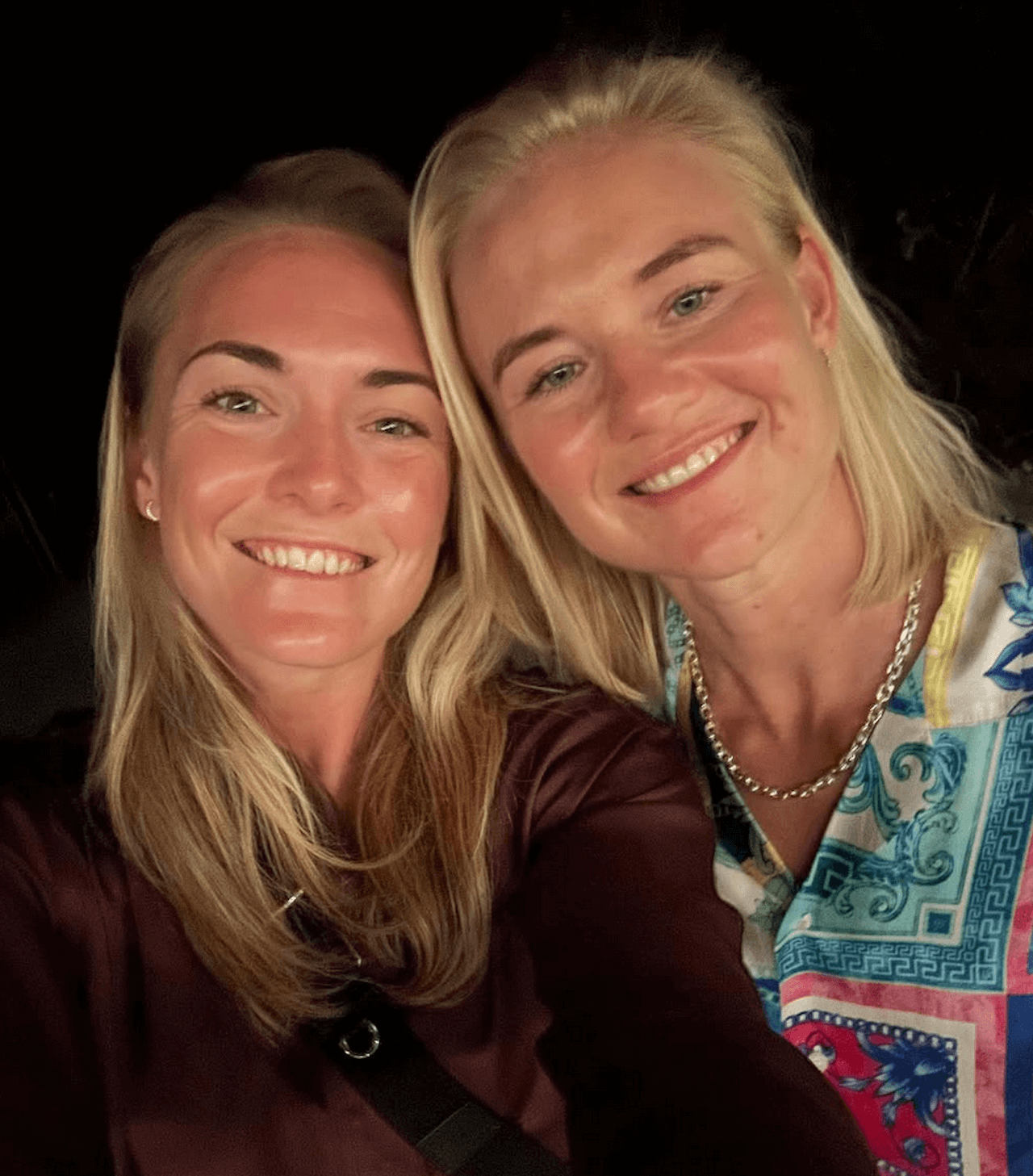 Pernille Harder e Magdalena Eriksson, innamorate ma rivali in campo tra pugni e gomitate (VIDEO) - Pernille Harder e Magdalena Eriksson innamorate - Gay.it