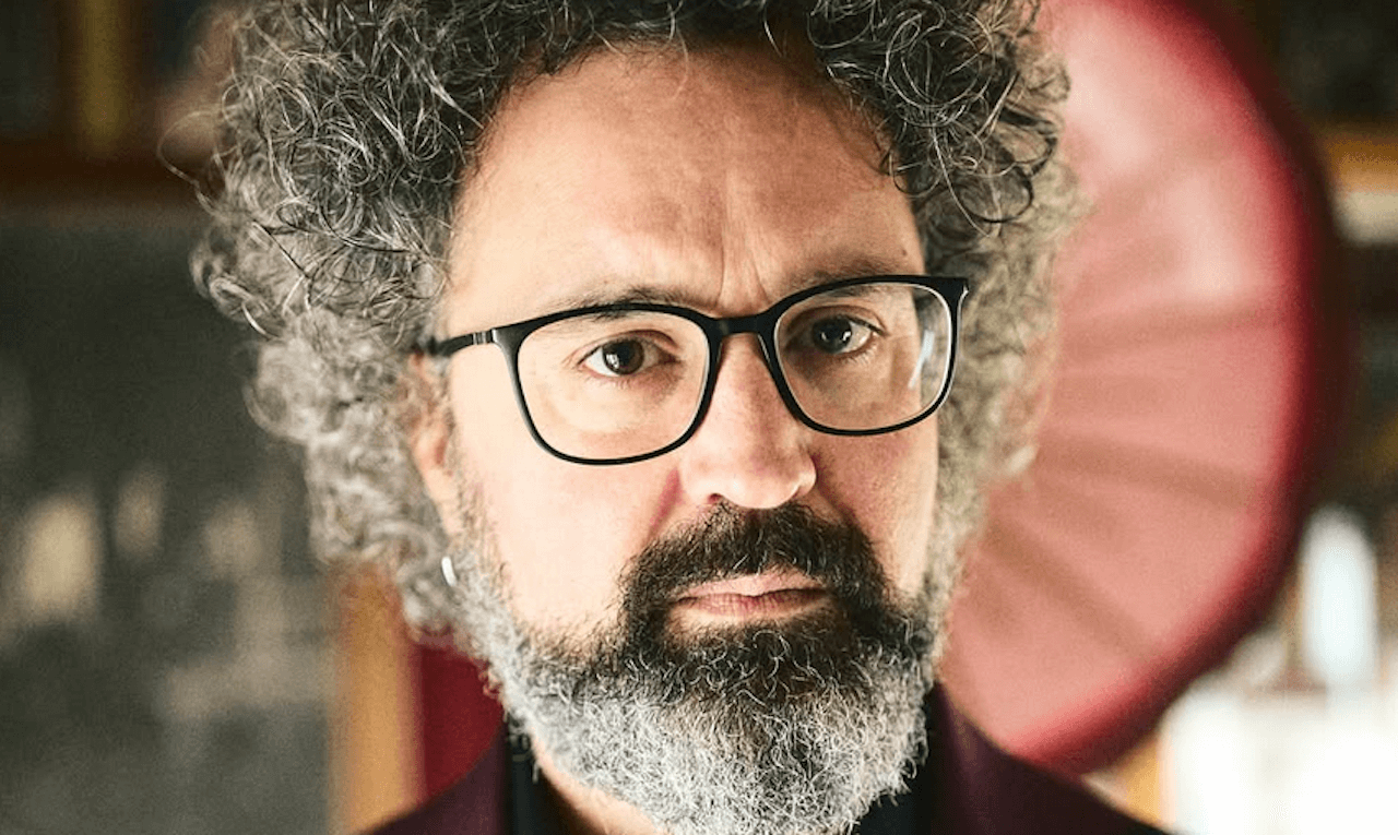 Sanremo 2025, il ribaltone dei bookmakers. Cristicchi diventa il favorito, vincerà? - Simone Cristicchi 1 - Gay.it