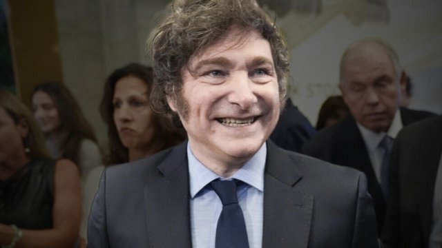 argentina-milei-vieta-le-terapie-affermative-per-i-minori-di-18-anni
