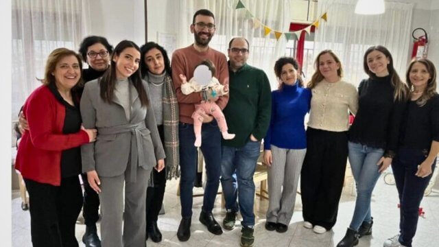 bianca-abbandonata-perche-disabile-ha-due-papa