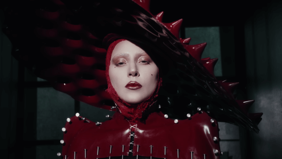 Lady Gaga, cosa significa la parola “Abracadabra”?