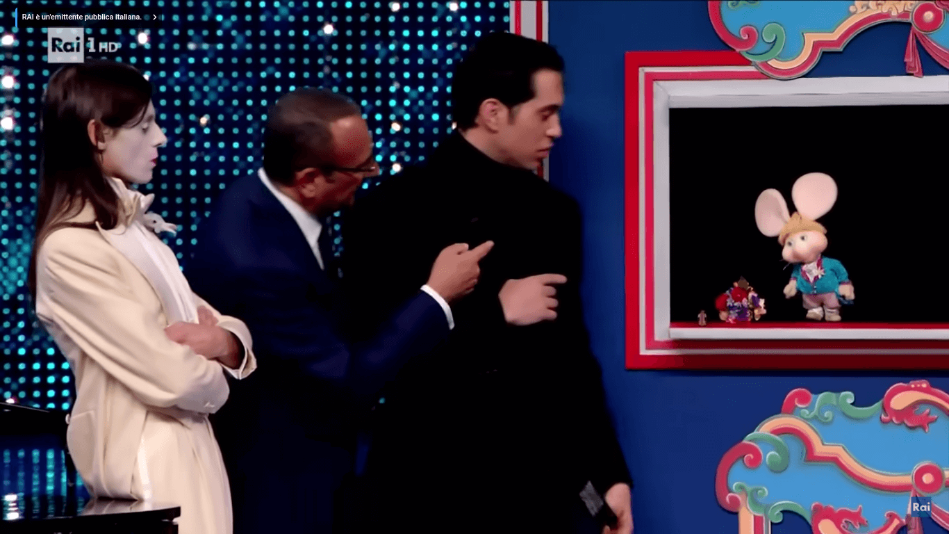 Lucio Corsi, Carlo Conti, Mahmood e Topo Gigio