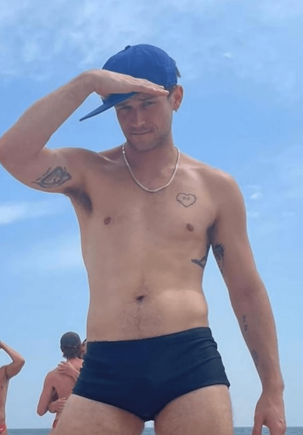 Brandon Flynn e l'essere gay a Hollywood: "Quanti di noi attori dichiarati lavorano ad alti livelli?" - Brandon Flynn 2 - Gay.it