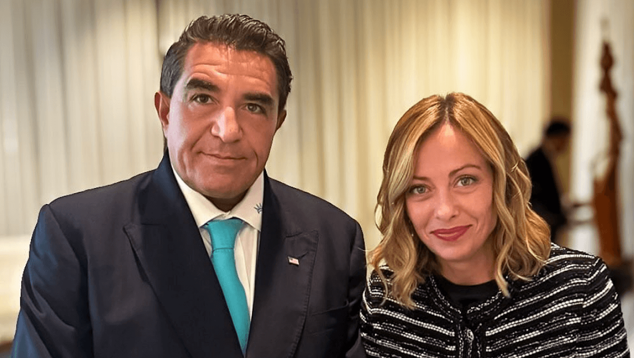 Chi è Paolo Zampolli, inviato Speciale di Trump in Italia: “I trans stiano nella moda, a fare quelle cose da fr*ci”