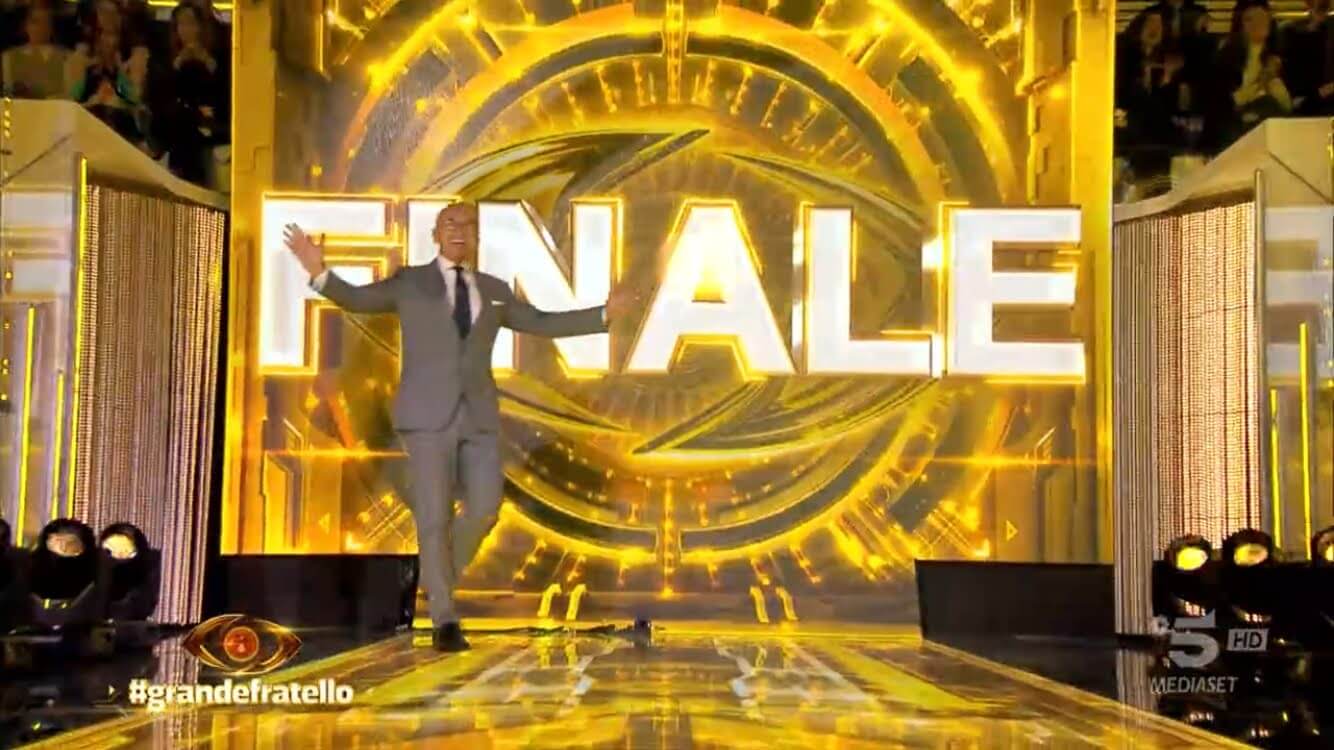 Grande Fratello 2025, la finale in diretta: Jessica è la vincitrice, secondo posto per Helena Prestes - IMG 2054 - Gay.it