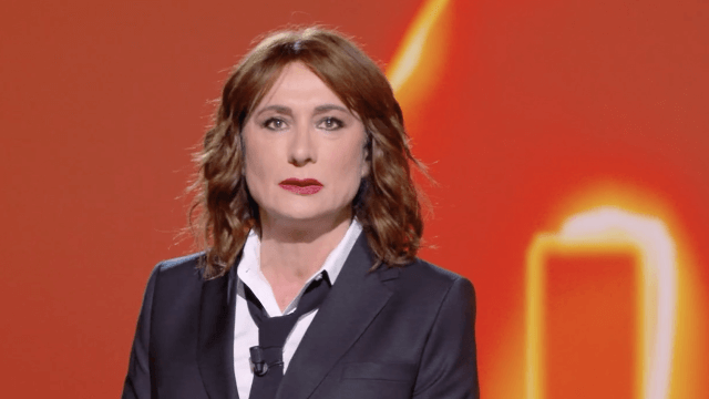 Le Iene, Vladimir Luxuria e il potentissimo monologo sull'Ungheria di Orban e in difesa del Pride (VIDEO) - Le Iene Vladimir Luxuria - Gay.it