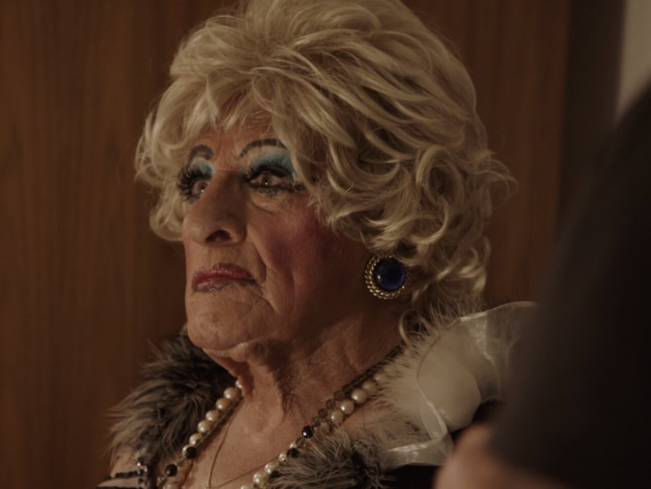 È morta Maisie Trollette, la più anziana drag queen del Regno Unito - Maisie Trollette addio - Gay.it