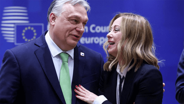 23 ambasciate internazionali europee condannano il divieto ai Pride della nuova legge dell'Ungheria di Viktor Orban: l'Italia di Meloni non firma