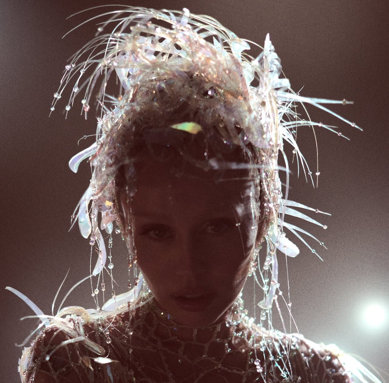 Something Beautiful, arriva il nuovo album di Miley Cyrus. Data d'uscita e tutto quello che sappiamo - Something Beautiful di Miley Cyrus - Gay.it