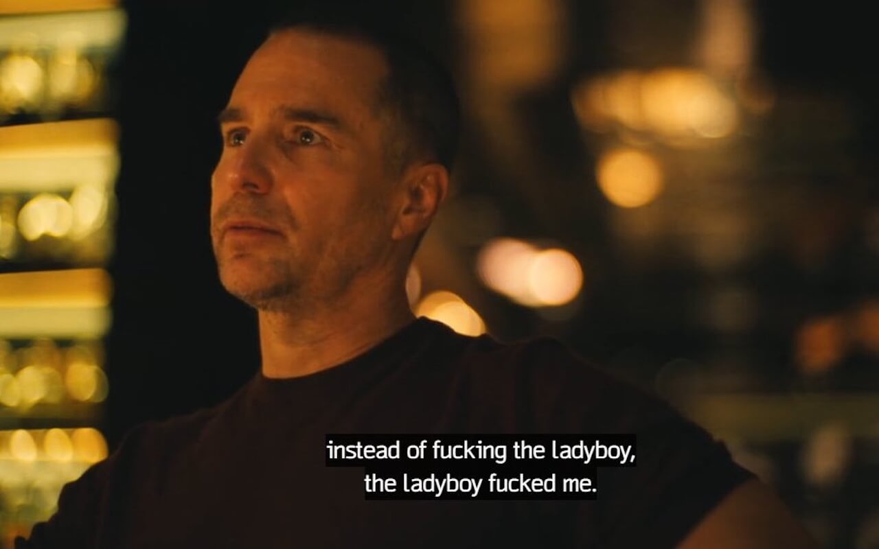 The White Lotus 3, il folle monologo sull'identità trans di Sam Rockwell e un bacio gay fanno esplodere il web (VIDEO) - The WhiteL otus 3 - Gay.it