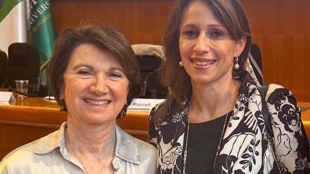 Fratelli d'Italia e Pro Vita contro il comune di Roma e Famiglie Arcobaleno: "Corsi gender negli asili nido" - Chiara Iannarelli ed Eugenia Rocella - Gay.it