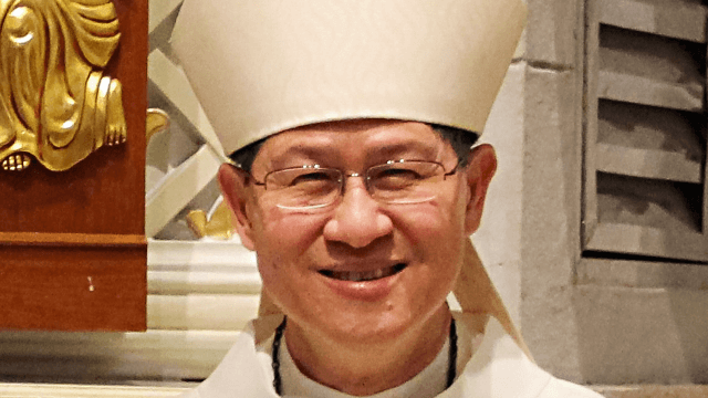 Papa Luis Antonio Tagle? Chi è il cardinale filippino vicino alla comunità LGBTQIA+ favorito del Conclave - Luis Antonio Tagle in 2016 - Gay.it