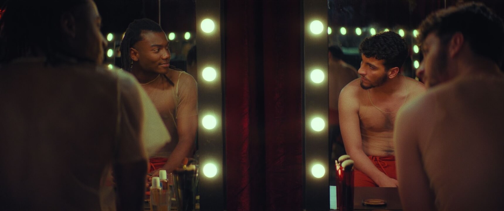 Night Stage, un thriller erotico dove la passione vince sulla repressione - NIGHT STAGE ATL 2 - Gay.it