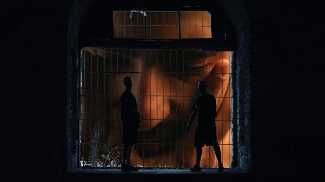 Violenza sessuale in carcere ai danni di una persona omosessuale. Le condizioni delle carceri italiane sono in piena violazione dei diritti umani.