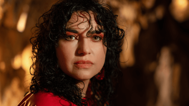 “Non do risposte, ma apro porte”: intervista a Stefania Avolio