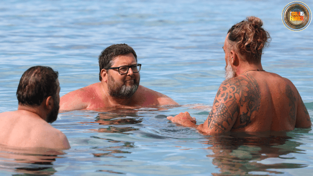 Mario Adinolfi, il commento too much all'Isola dei Famosi 2025