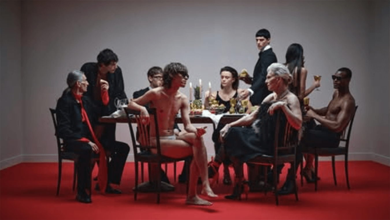 Corpi, desideri e tentacoli: la cena queer di Giampaolo Sgura per CARNALE –  VIDEO