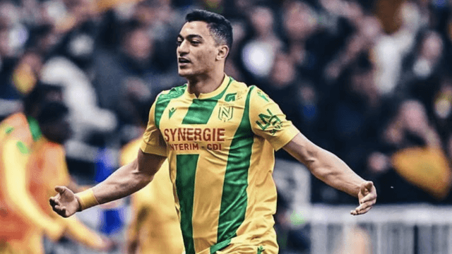 Giornata contro l'Omobitransfobia nel calcio francese, Mostafa Mohamed si rifiuta di giocare: "Motivi di fede" - Giornata contro lOmobitransfobia nel calcio francese bufera su Mostafa Mohamed che si rifiuta di giocare 3 - Gay.it