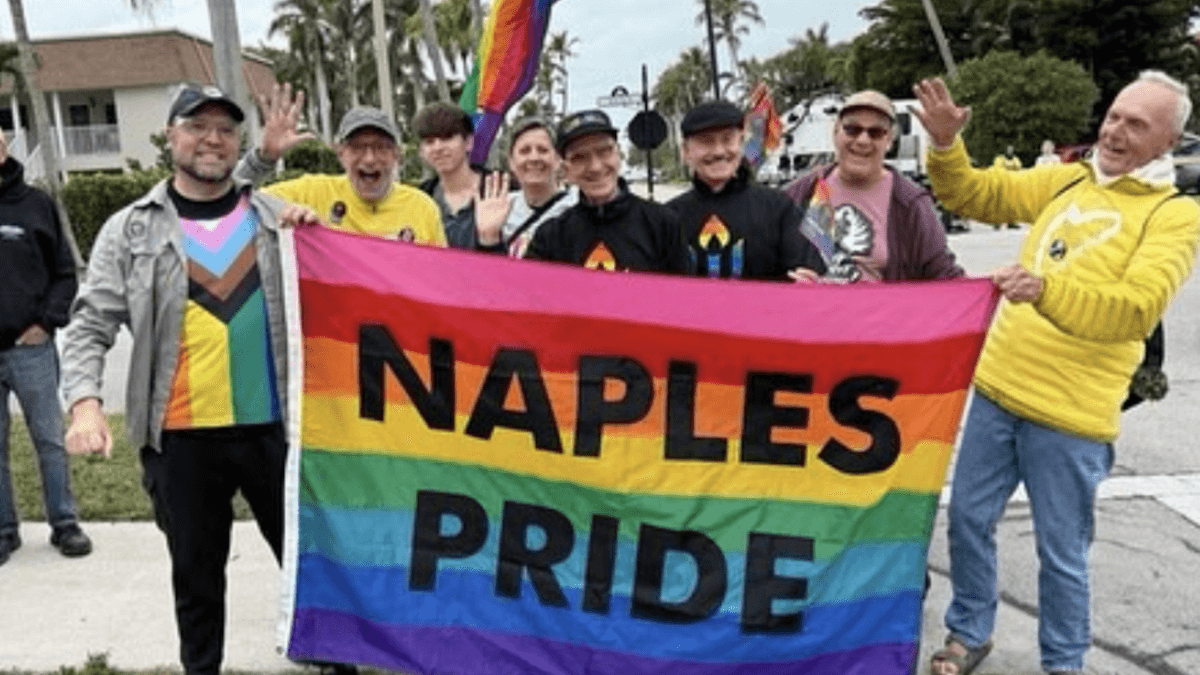 Naples Pride solo con drag al chiuso e per maggiorenni? Un giudice boccia la città della Florida