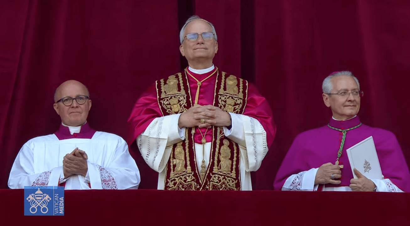 Robert Francis Prevost è Papa Leone XIV, il primo pontefice statunitense (poco amato da Trump e Vance) - Robert Francis Prevost che ha scelto il nome di Leone XIV 2 - Gay.it