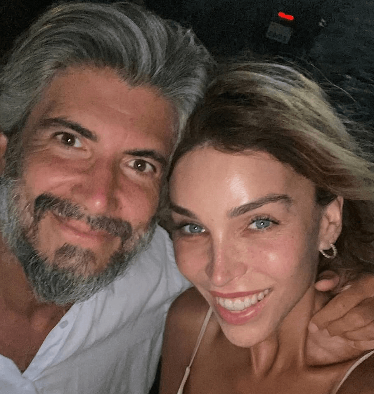 Vittoria Schisano: "Sposo Donato e sogno Sanremo. Se hanno fatto scendere le scale a Malgioglio..." - Vittoria Schisano e Donato Scardi - Gay.it