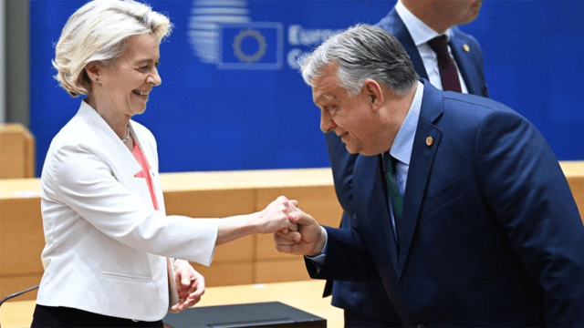 Von der Leyen Viktor Orban hand kiss LGBT Budapest Pride Gay.it