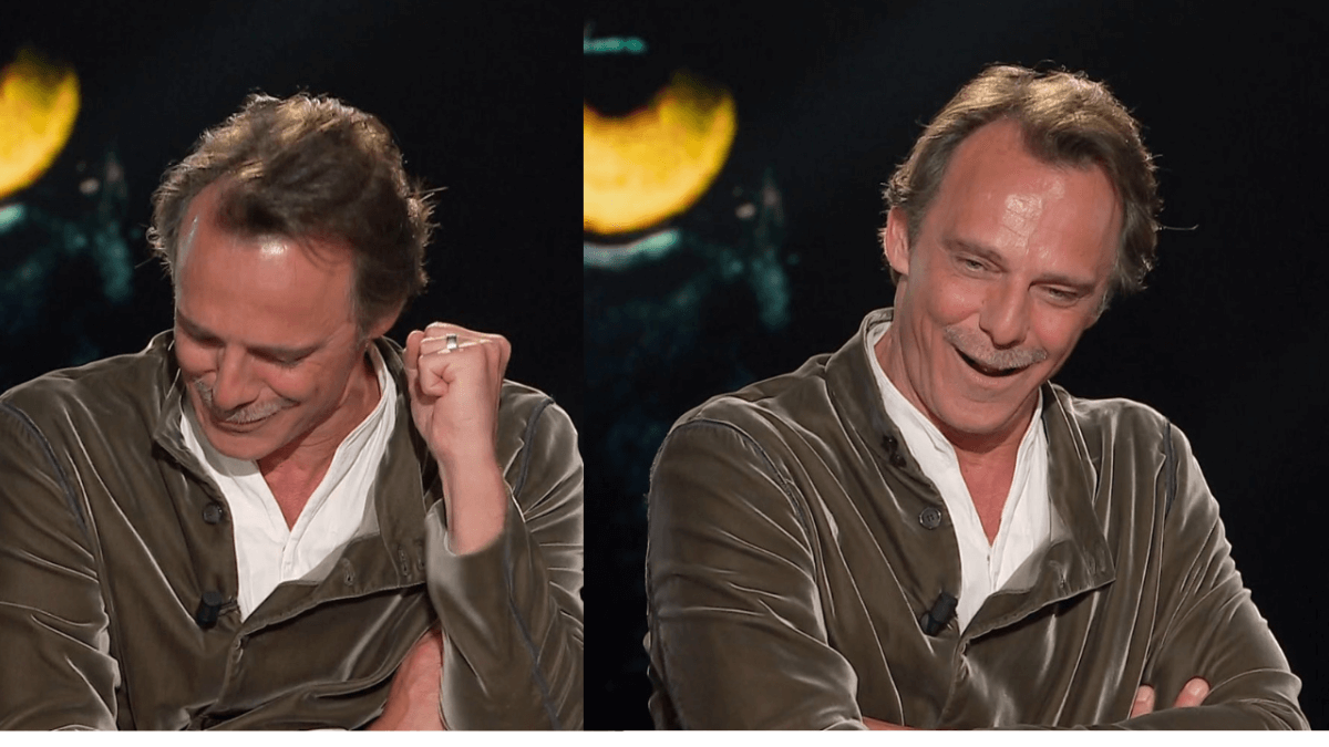 Alessandro Preziosi, baci gay fuori dal set: il nome del suo tipo ideale (spoiler: è un famoso attore) – VIDEO