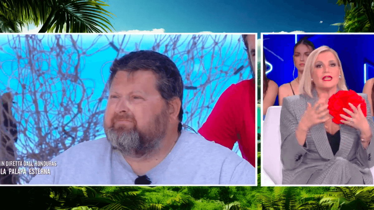Isola dei Famosi 2025, Simona Ventura “smonta” Adinolfi sulle adozioni gay: il discorso in diretta – VIDEO