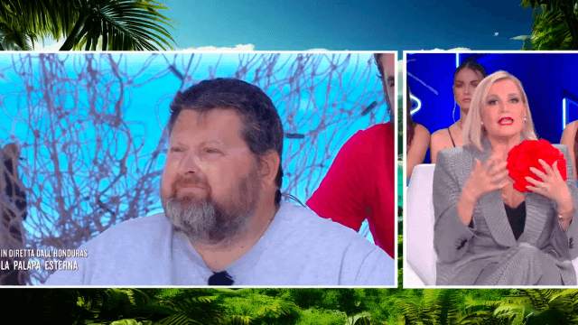 Simona Ventura “smonta” Adinolfi in diretta all'Isola dei Famosi 2025