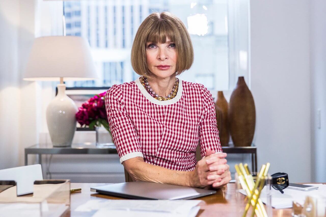 Anna Wintour lascia la direzione di Vogue dopo 37 anni: il suo sostegno alla comunità LGBTQIA+