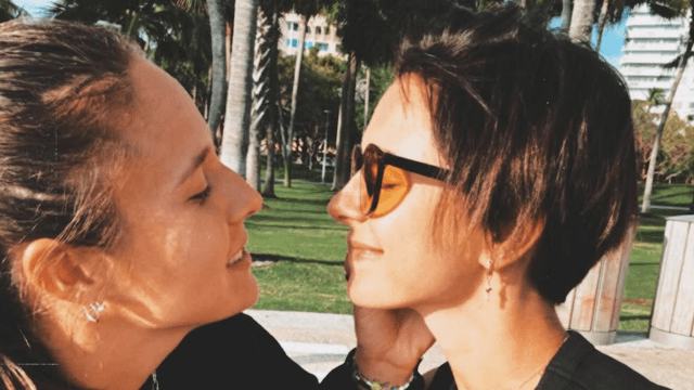 Wimbledon 2025 al via, ecco le tenniste dichiaratamente LGBT in tabellone - Daria Kasatkina e Natalia Zabiiako - Gay.it