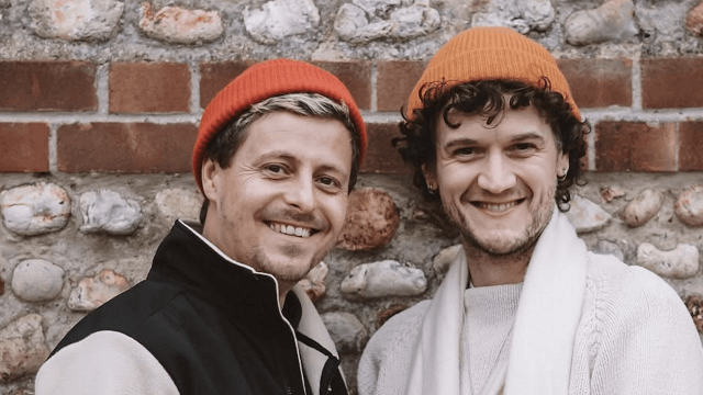 Jamie Meek e Fiongal Greenlaw, l'ultimo saluto social della coppia prima dello schianto del volo Air India 171 (VIDEO) - Jamie Meek and Fiongal Greenlaw - Gay.it