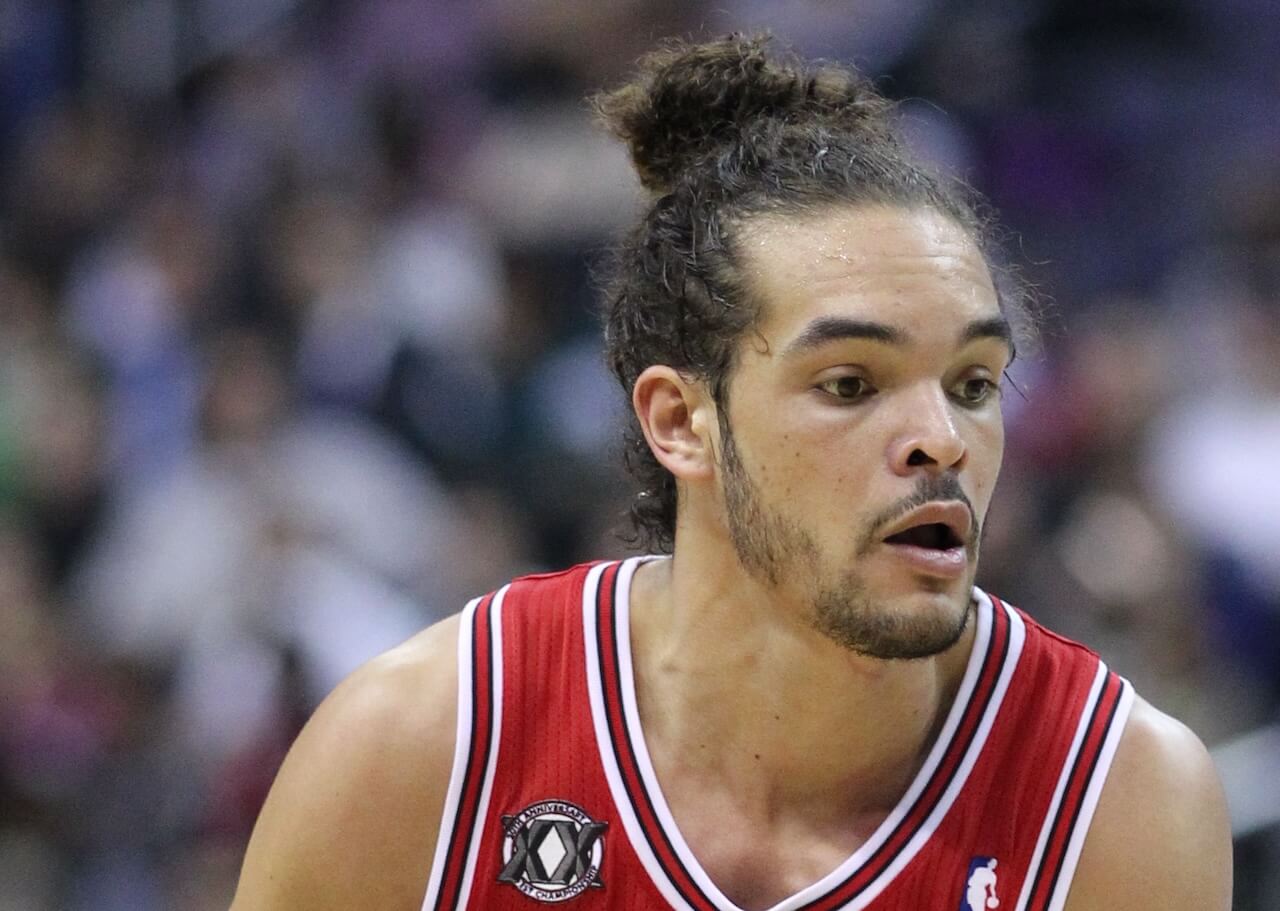 NBA, negli ultimi 14 anni questi 9 cestisti hanno pagato 616.000 dollari di multe per insulti omofobi - Joakim Noah 3 - Gay.it