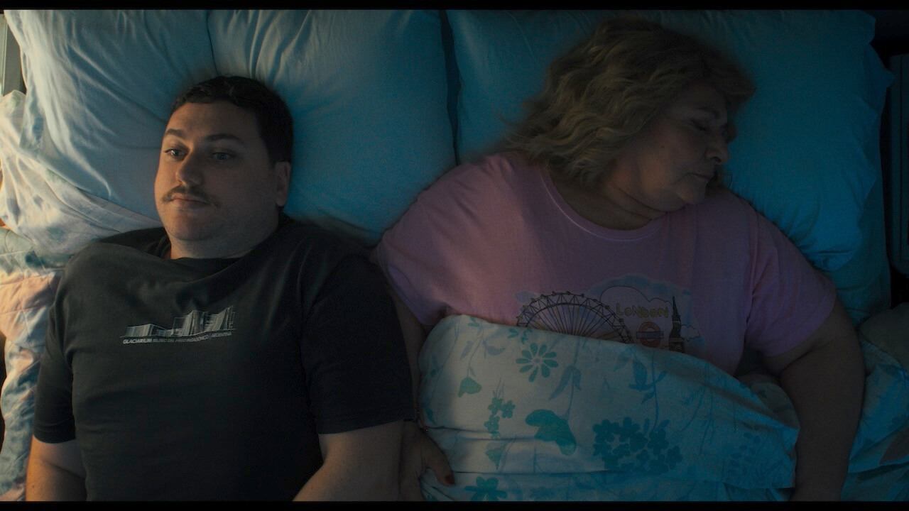 "La domenica muoiono più persone", al Cinema la tragicommedia queer di Iair Said - LA DOMENICA MUOIONO PERSONE 2 - Gay.it