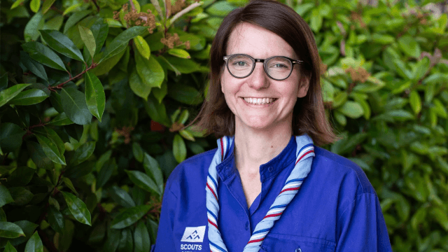 Donna, socialista, lesbica, mamma: Marine Rosset è la nuova presidente degli Scout francesi. Troppo per la destra.