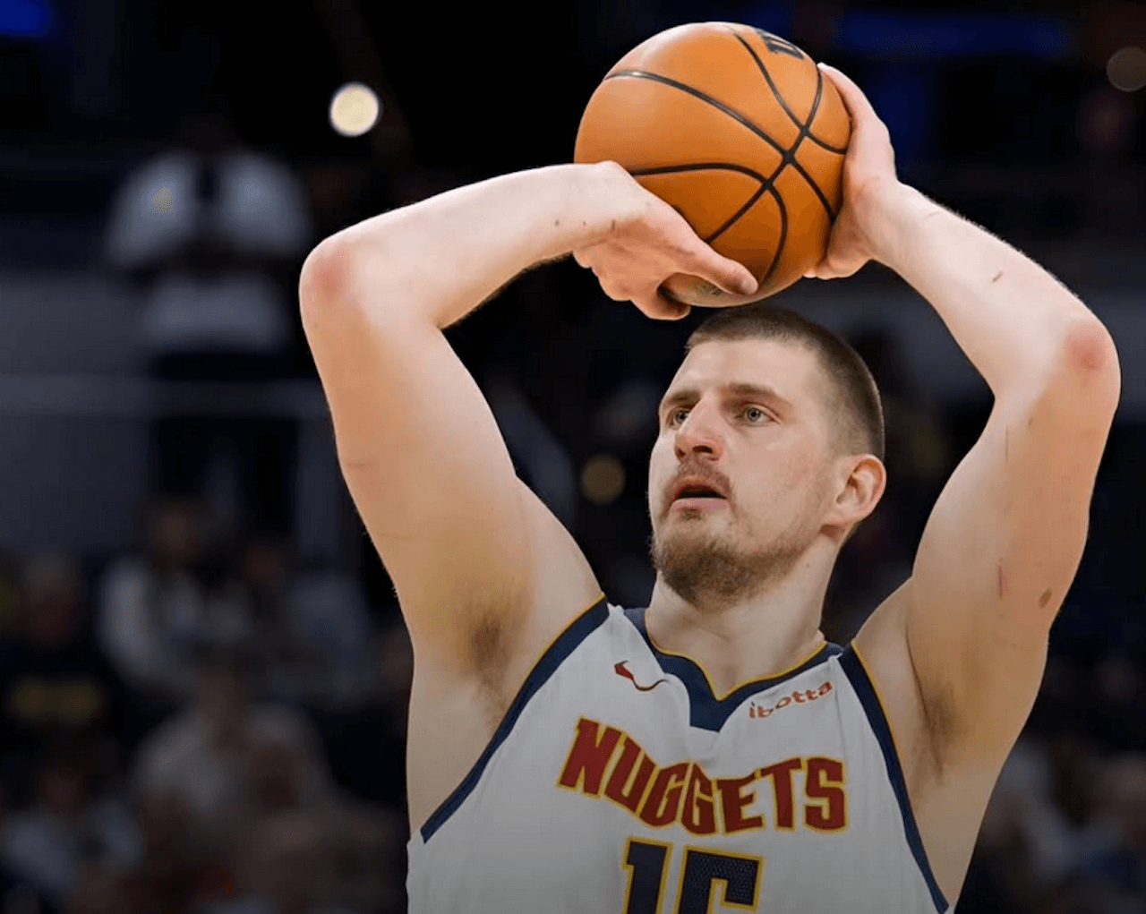 NBA, negli ultimi 14 anni questi 9 cestisti hanno pagato 616.000 dollari di multe per insulti omofobi - Nikola Jokic - Gay.it
