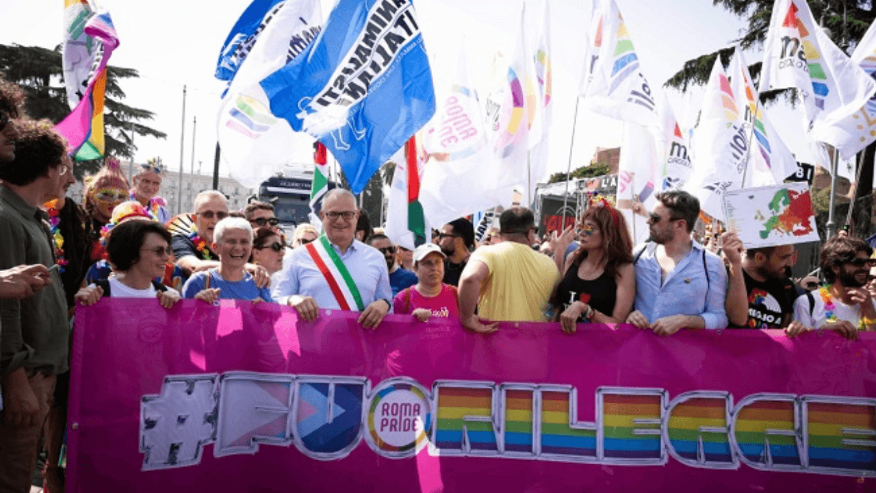 Il sindaco Gualtieri al Roma Pride 2025