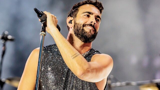 “Vi chiedo scusa”: il messaggio commovente di Marco Mengoni