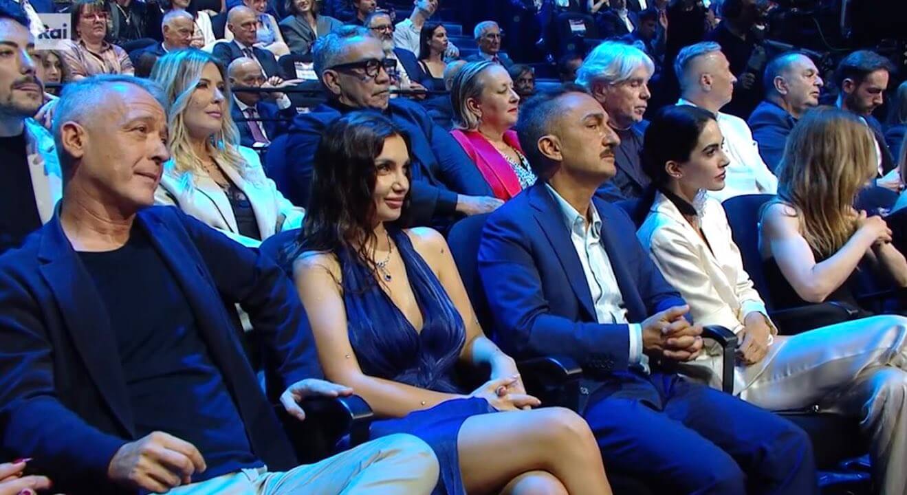 Palinsesti Rai 2025-2026, chi è stato lasciato fuori: Cattelan chiude, Mara Venier assente e Barbara d’Urso in “fase di scouting”