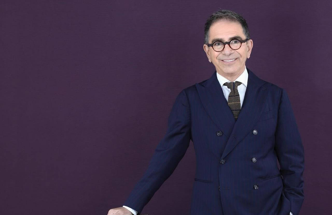 Pino Strabioli, Rai cancella “Il Caffè”: “Insulti omofobi, scrivono che mi hanno fatto fuori perché sono di sinistra e gay”