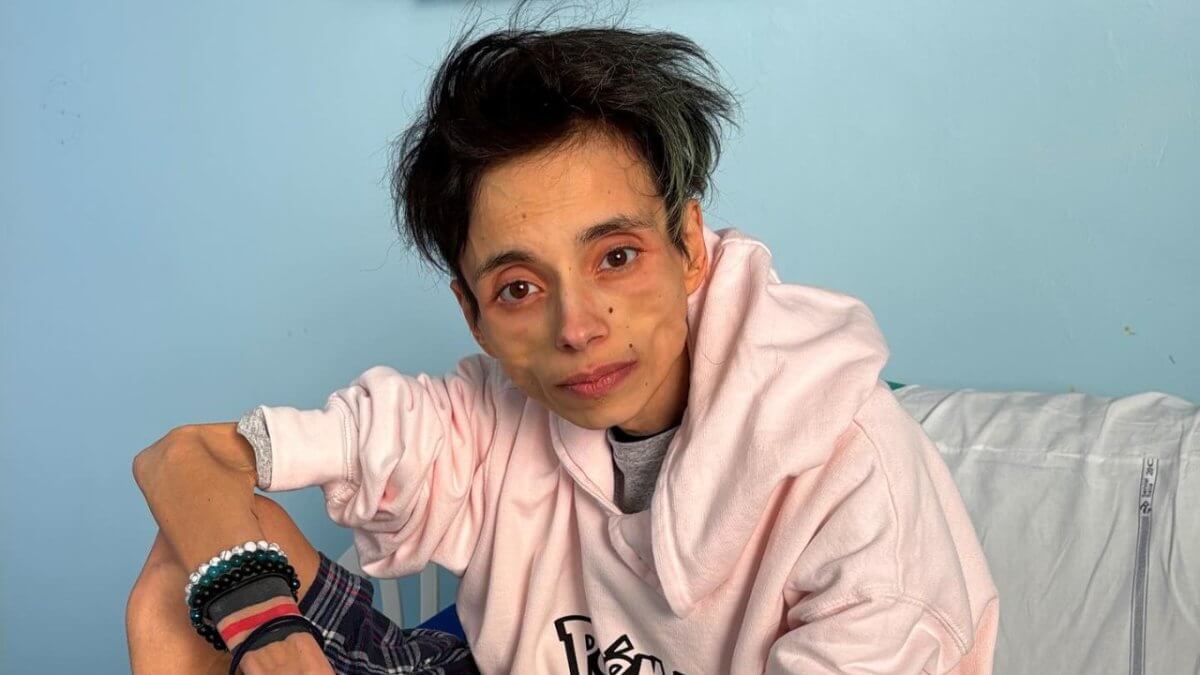 Il caso social di Thiago Elar, ragazzo transgender ricoverato in psichiatria: “Sto morendo”, l’appello alla madre