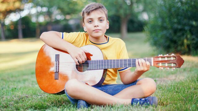 Bambino Trans Rischio Suicidio