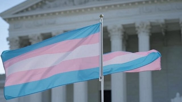 La Corte Suprema USA si occuperà dei divieti statali per le donne trans nello sport - Corte Suprema USA - Gay.it