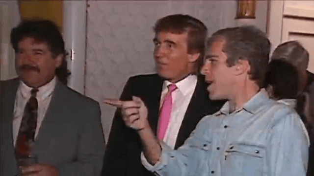 Strane negazioni. Foto che non si trovano. Testimoni che ritrattano. E il suicidio di Epstein. Ma che succede a Donald Trump?