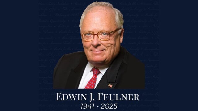 È morto Edwin Feulner, fondatore della Heritage Foundation che ha alimentato l'odio omobitransfobico negli ultimi 50 anni d'America - Ed Feulner - Gay.it